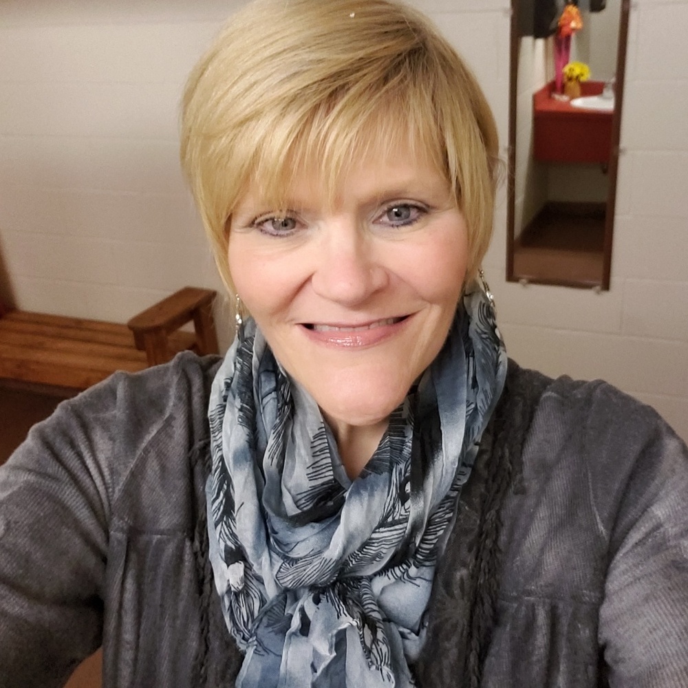 Meet your Posher, Deborah